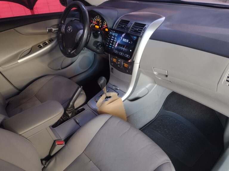 COROLLA136