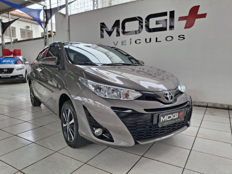 Toyota Yares xs 1.5 at 2020 (1)
